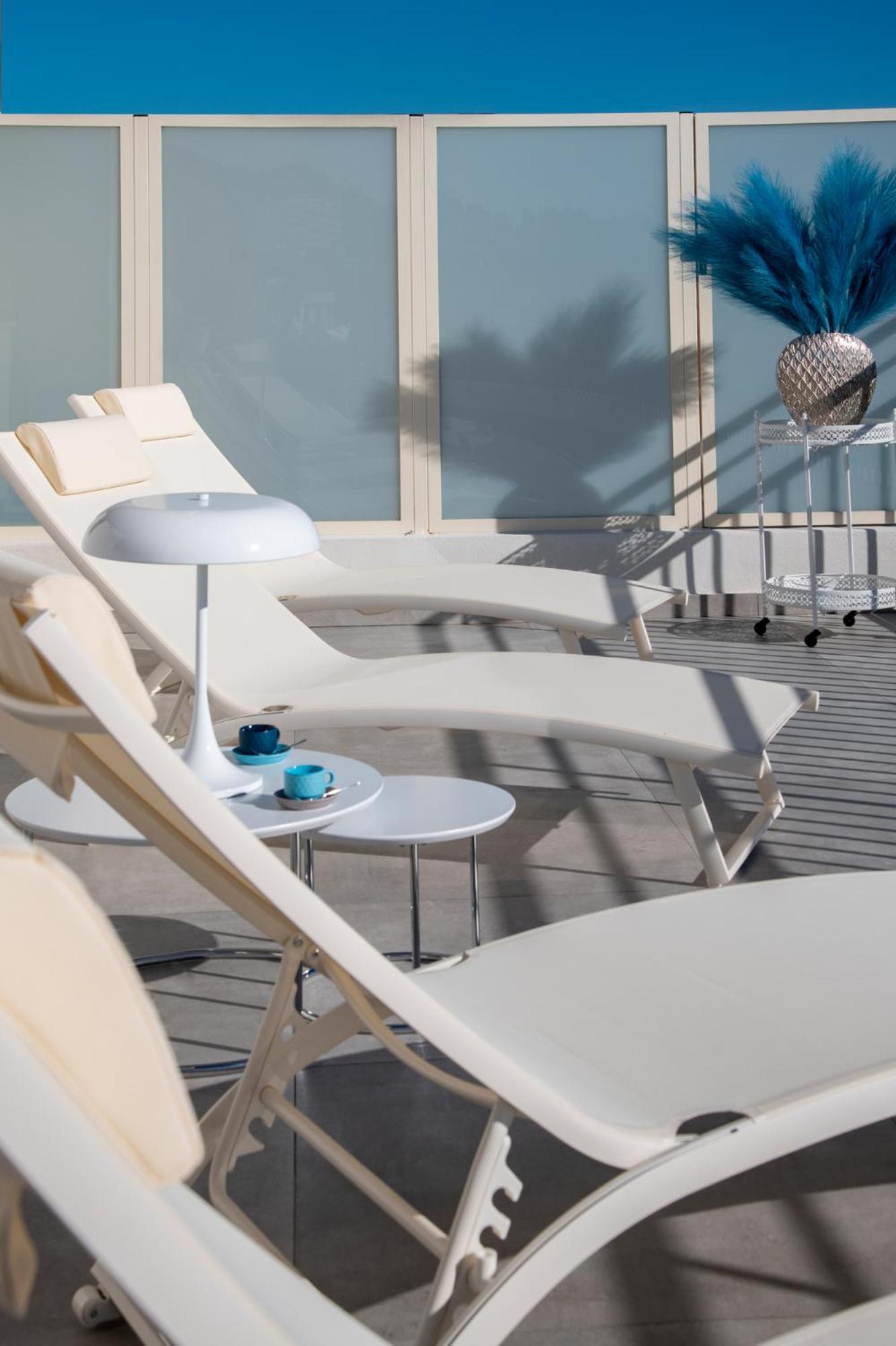 Residence Hoteliere Chambord Au Coeur De Menton - Entierement Renovee Экстерьер фото