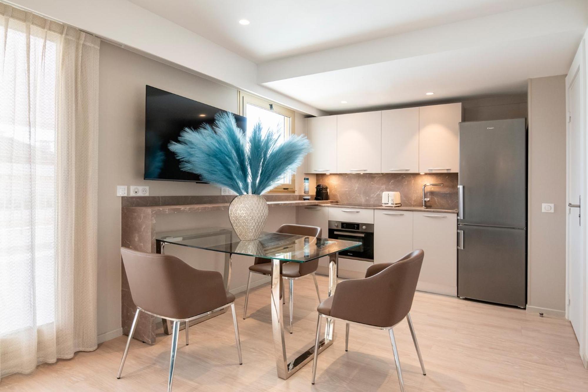 Residence Hoteliere Chambord Au Coeur De Menton - Entierement Renovee Экстерьер фото